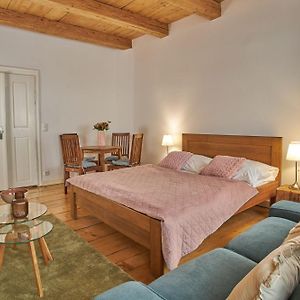 Studio met een King Size Bed